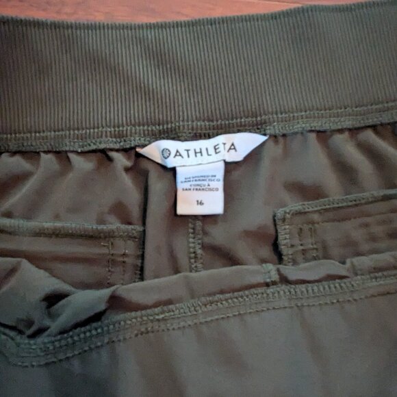 Athleta Brooklyn Utility Ankle Pants - Aspen Olive Size 16 - Picture 6 of 6